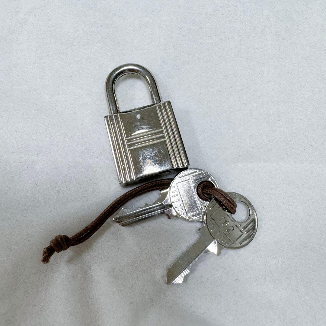 HERMESエルメス　162番カデナ　2本鍵　セット