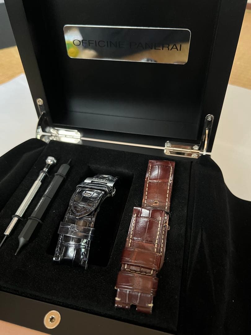 OFFICINE PANERAI 交換用レザーベルトセット