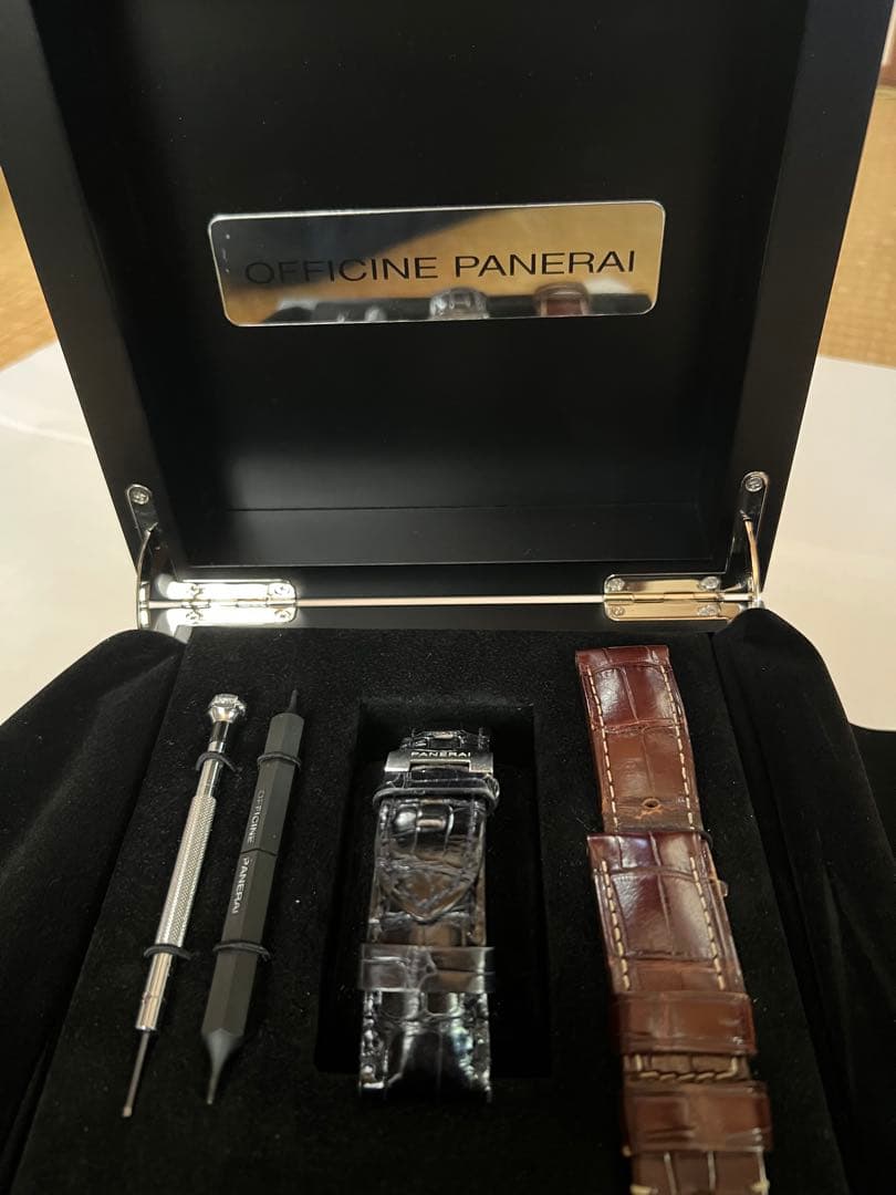 OFFICINE PANERAI 交換用レザーベルトセット