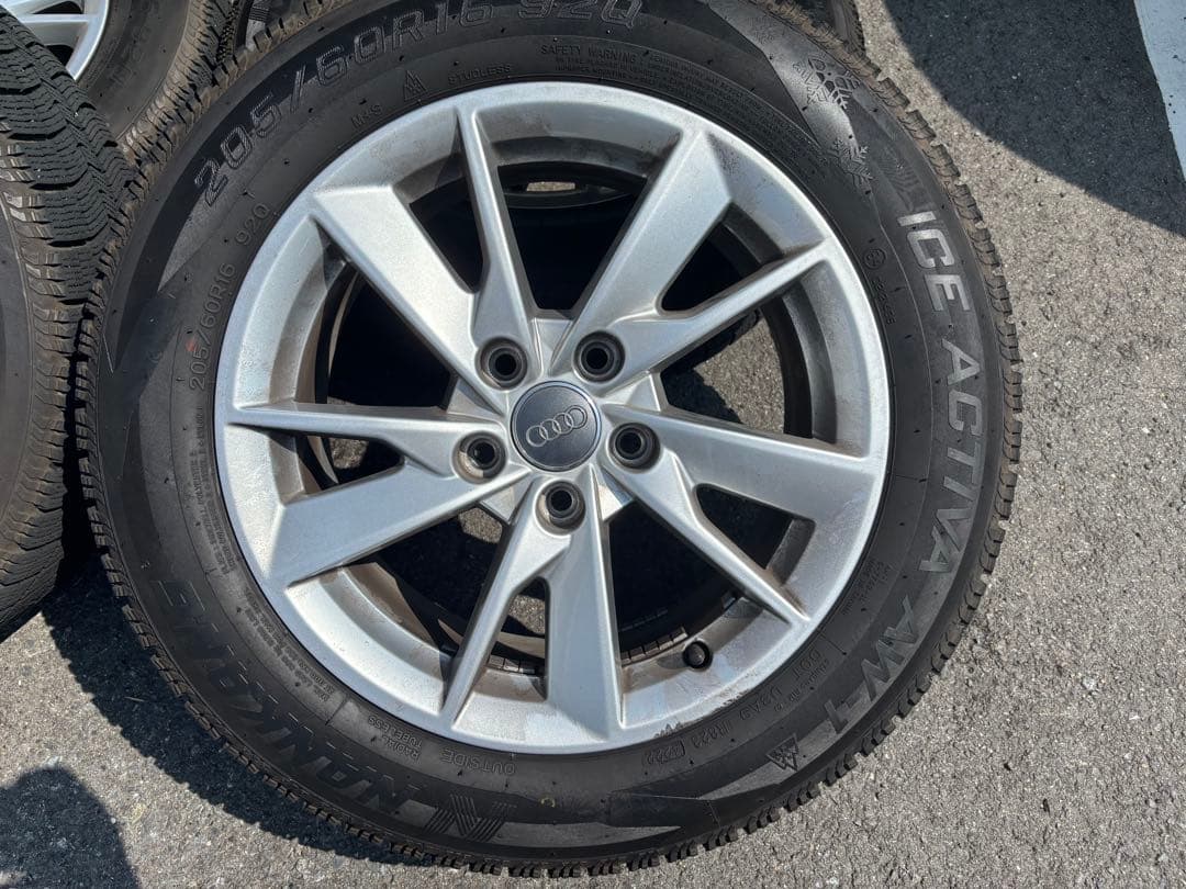 Audi A4ホイールセット 205/60R16 アウディ 純正 タイヤ アルミ