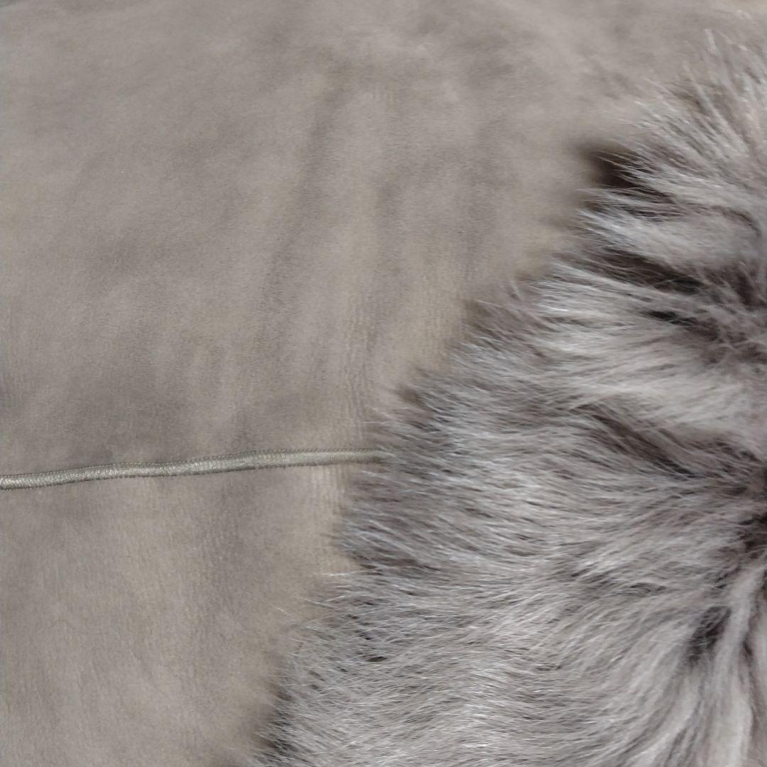 ムートンマフラー✩ショール✩ムートン✩柔らか✩ラムレザー✩留め具はコードです