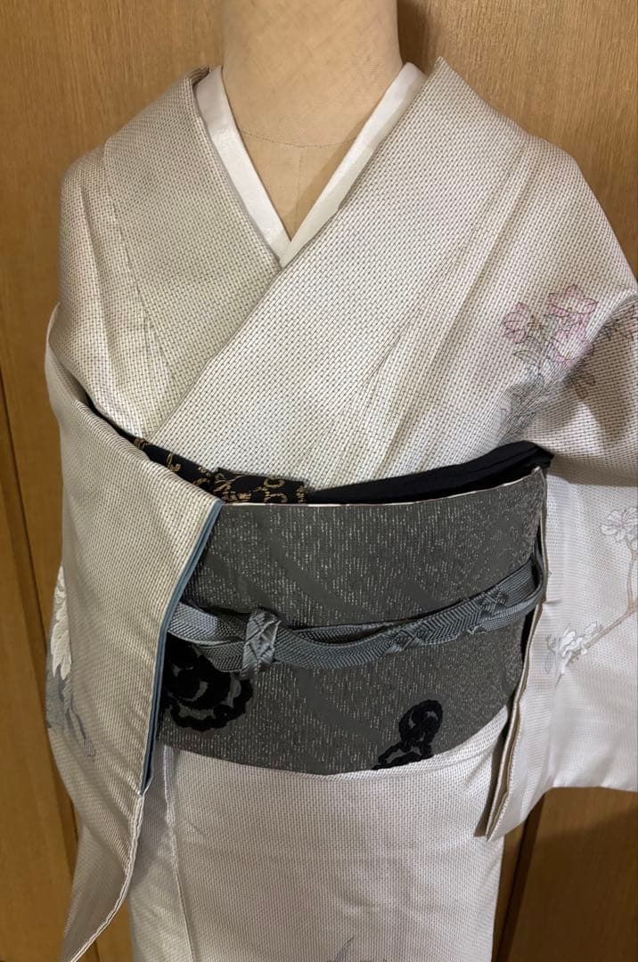 先染め　白大島　カタス式 染め柄付下げ　フェミニン♪ きもののやまと謹製