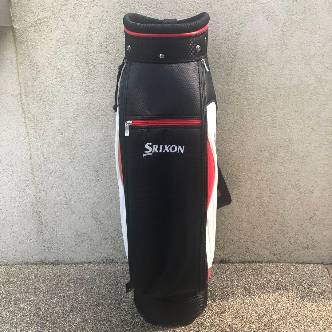 ★スリクソンキャディバック 　コースで未使用