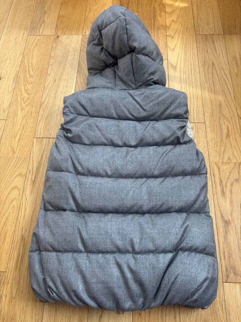 デュベティカ　ダウンベスト　40サイズ