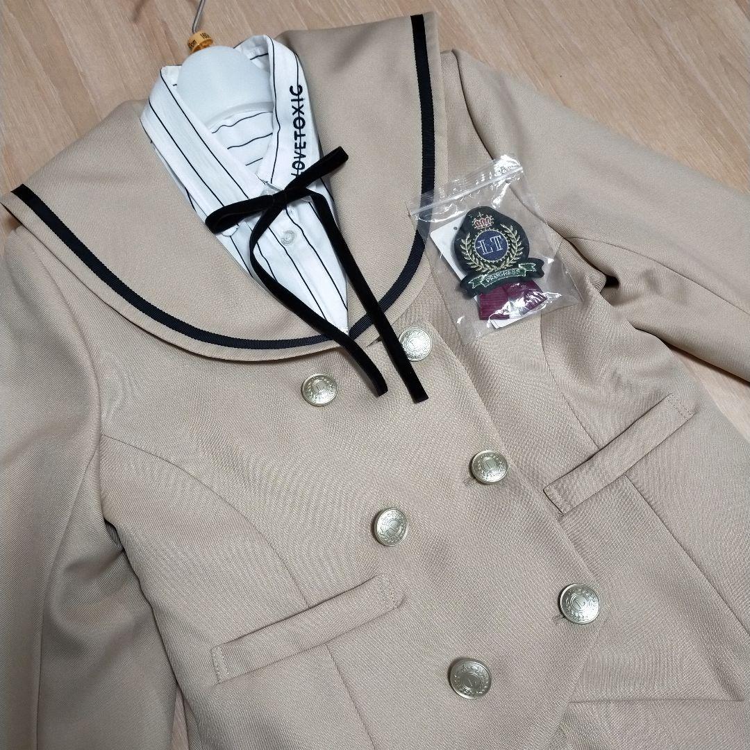 【美品】ラブトキシック　卒服　卒業式　160　ベージュ セーラー襟 フォーマル