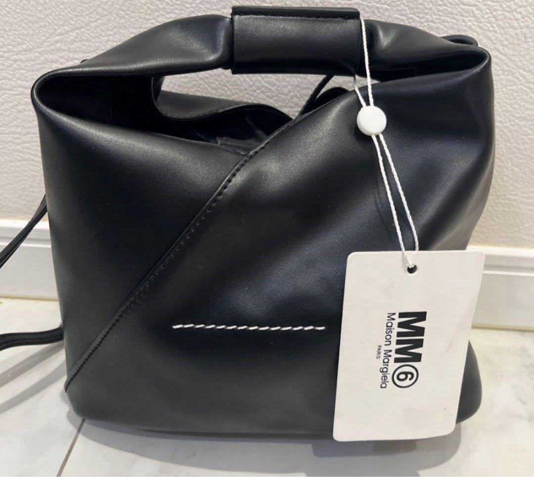 メゾンマルジェラ MM6 ブラック ショルダーバッグ