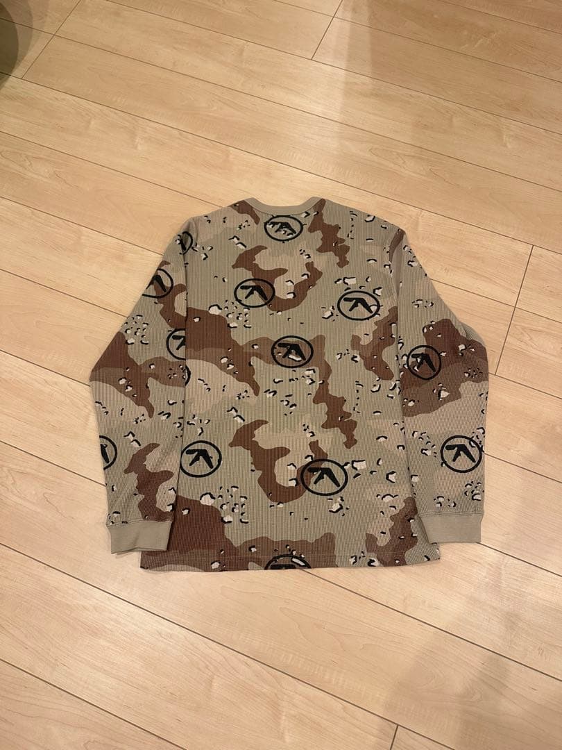 トップス Supreme Aphex Twin Thermal M