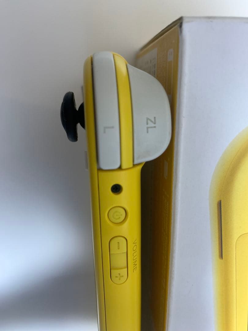 Nintendo Switch Lite イエロー 本体とACアダプター付き