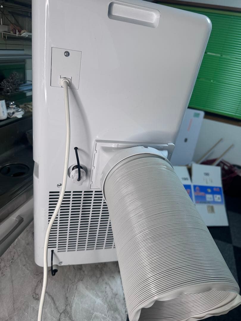 ECK18 山善 移動式クーラー PJEC-K222-W 23年製 動作確認済み