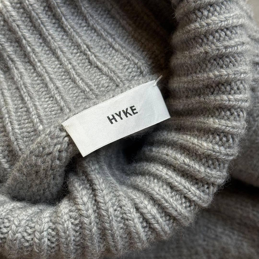 【美品✨】HYKE ニットポンチョ　厚手　アウター　タートルネック　グレー