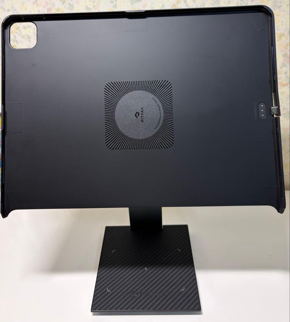 PITAKA MagEZ Charging standとCase Pro