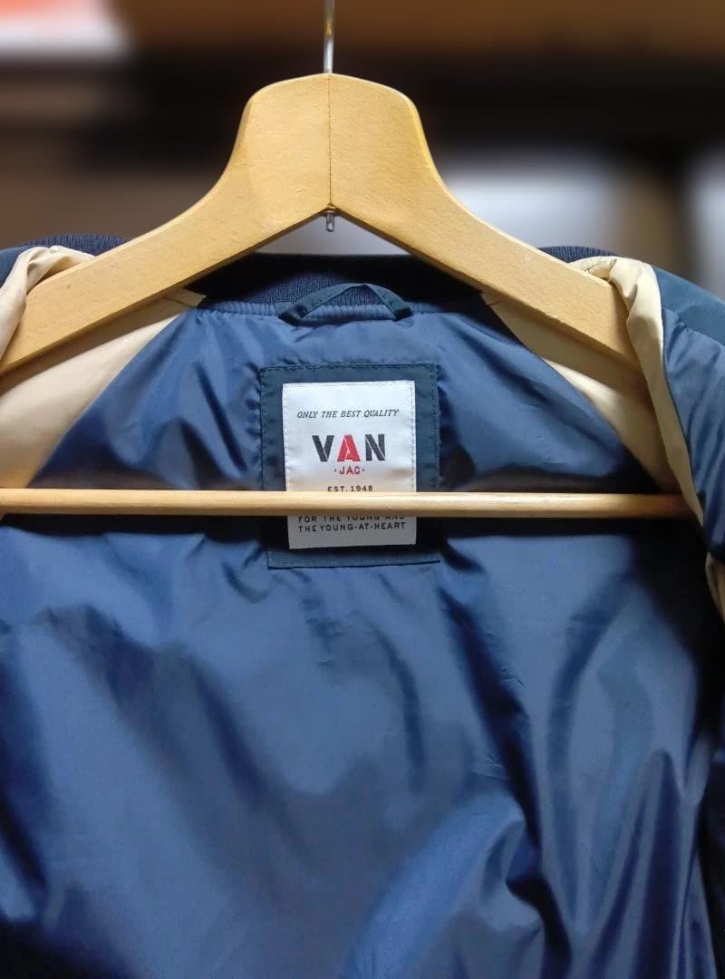 VAN スタジャン ネイビー/ダウン