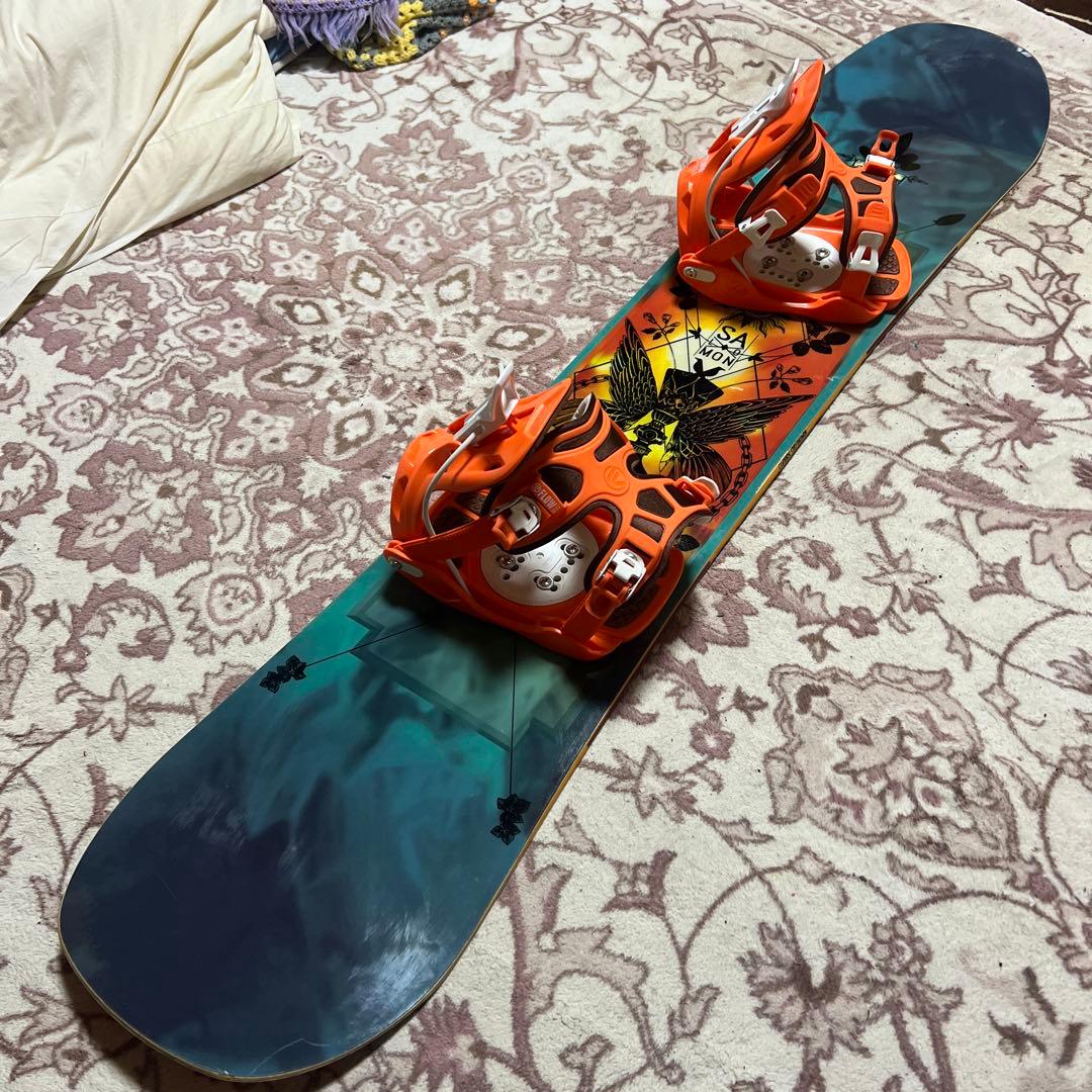 美品 SALOMON 138cm バイン付 スノーボードセット 子供 レディース