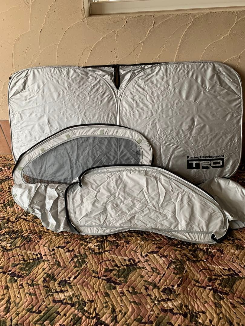 ルピナス トヨタ純正 TRD サンシェード