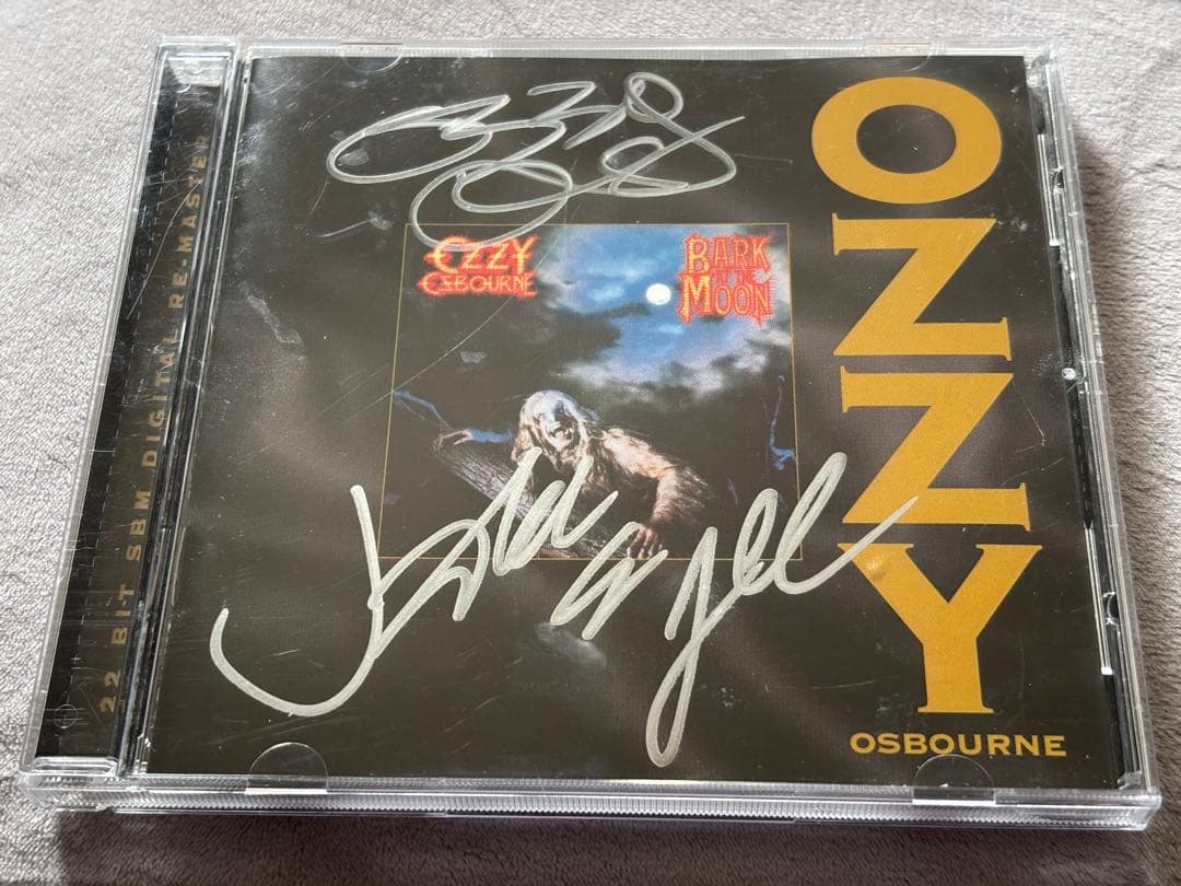 レアOzzy Osbourne jake e leeサインCDオジーオズボーン