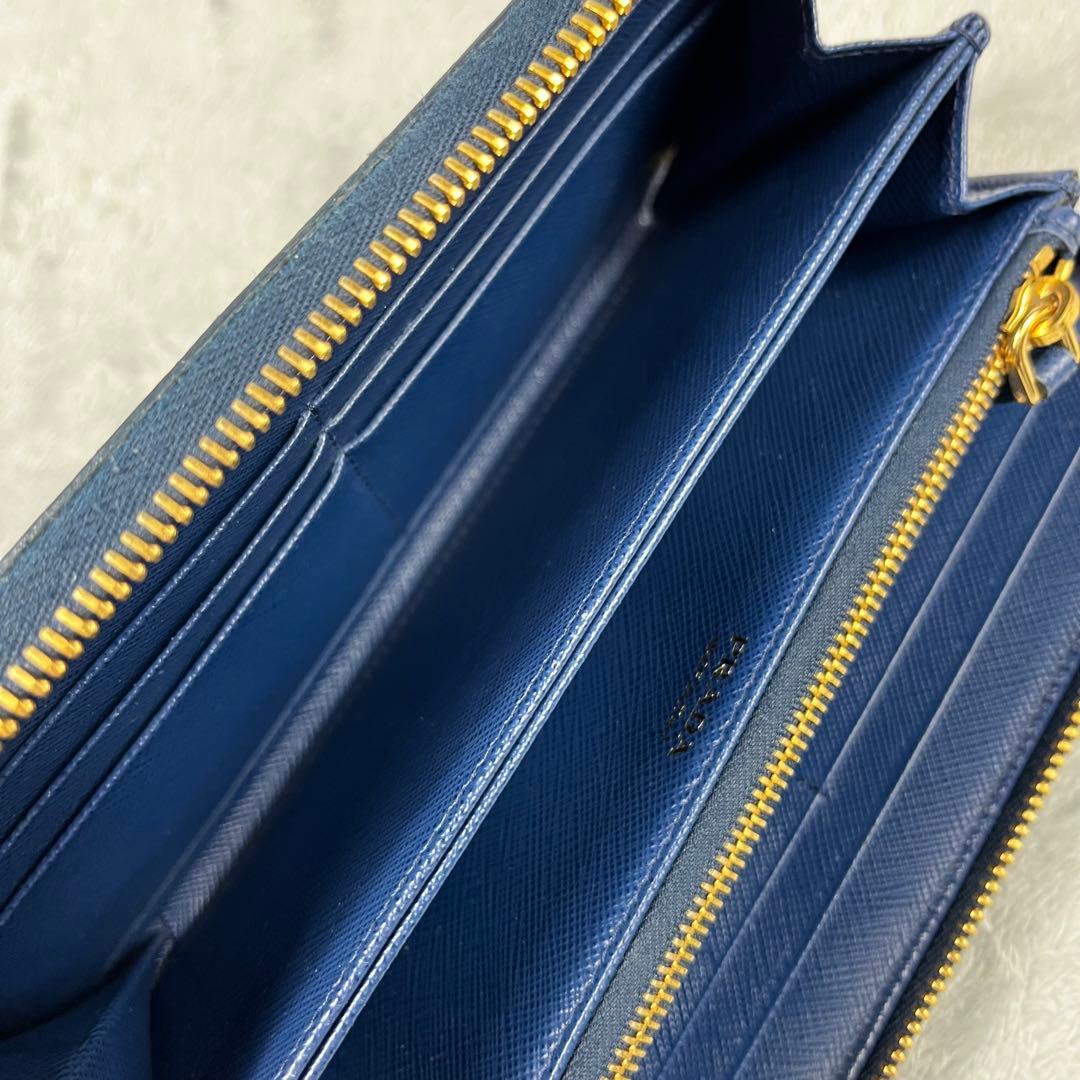 Prada プラダ 長財布 ラウンドファスナー ネイビー 1ML506