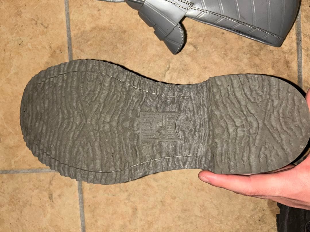 Camper welden グレーローファー