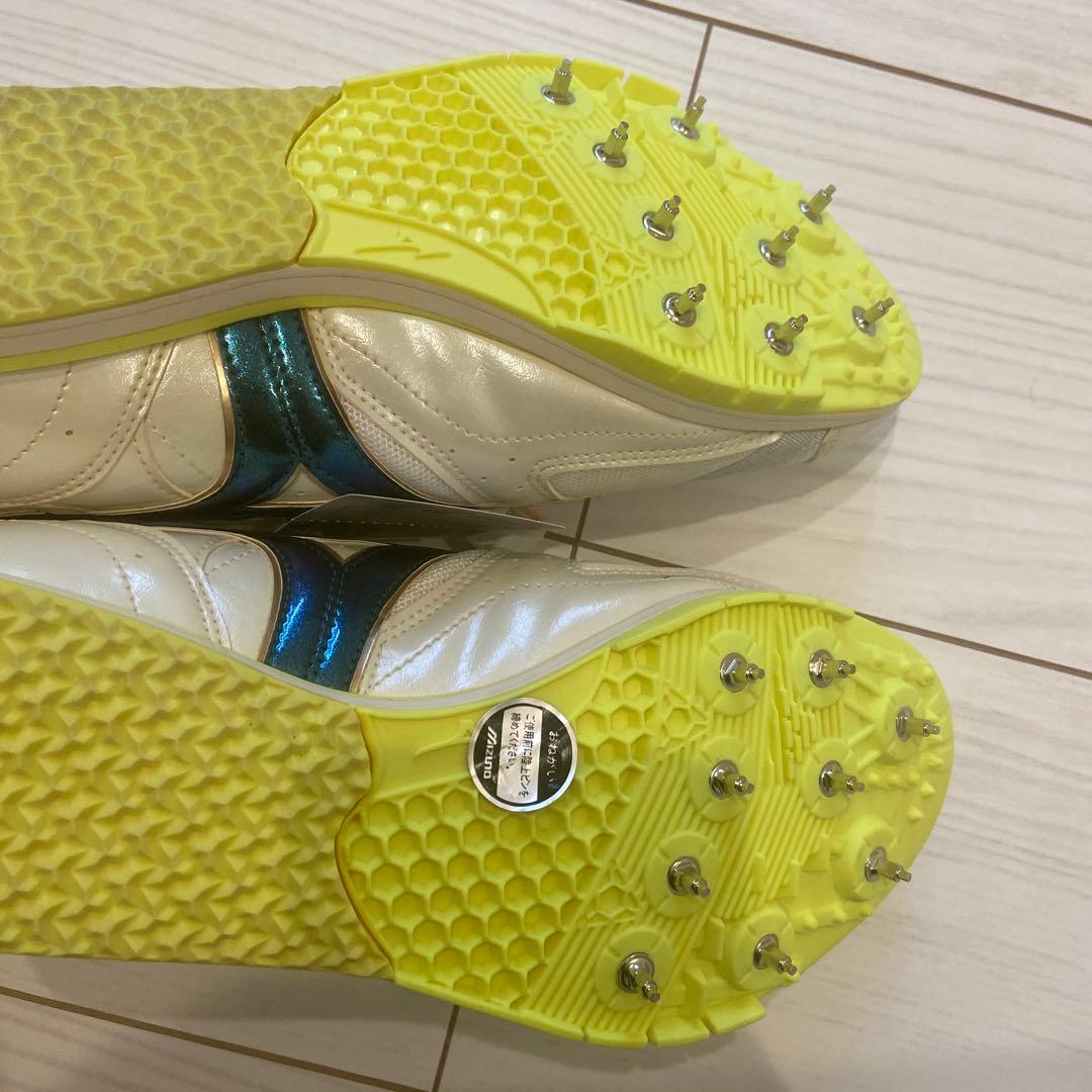 新品未使用品タグ付きミズノ　フィールドジオAJ スパイクシューズ　陸上