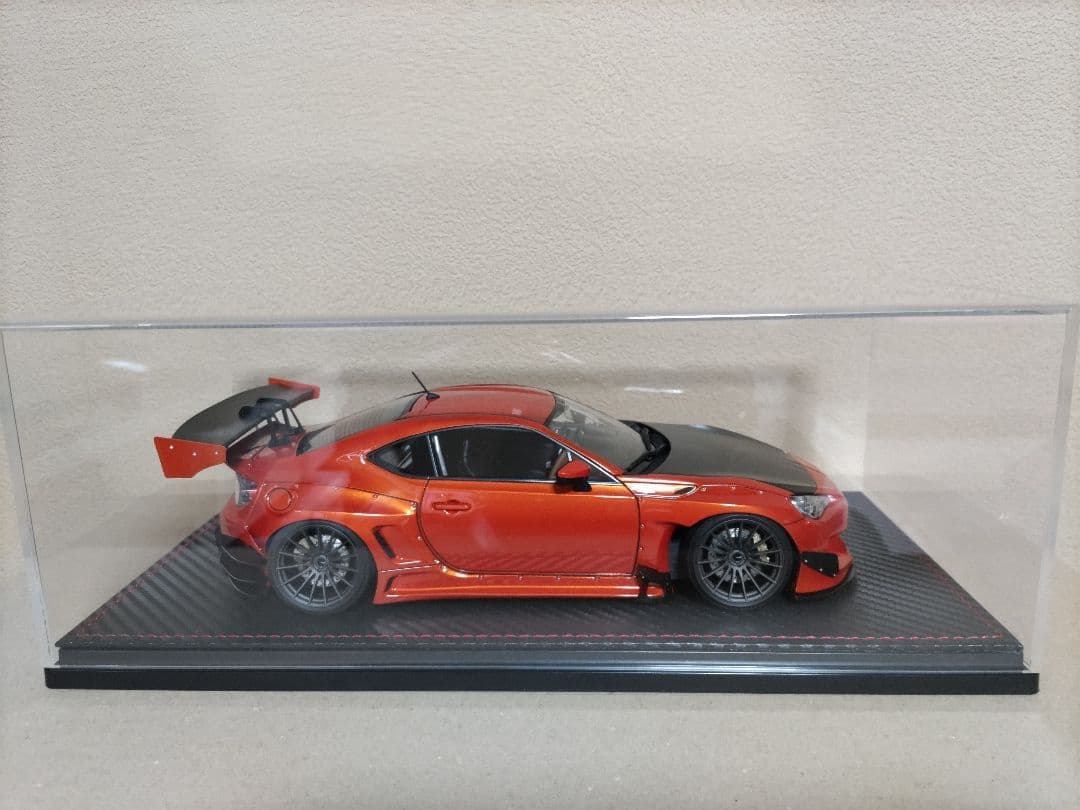 イグニッションモデル　1/18 パンデム86