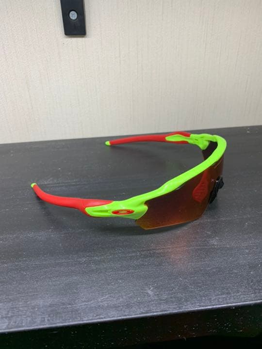 オークリー　サングラス レーダーロック