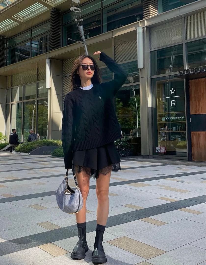 セルフポートレイト レース ハイウェストショートパンツ 加治ひとみさん着用