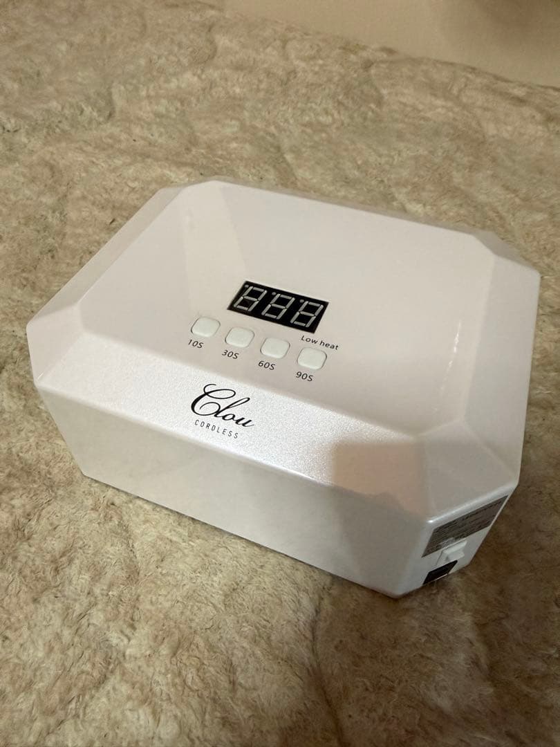 Clou コードレスネイルランプ UV/LED