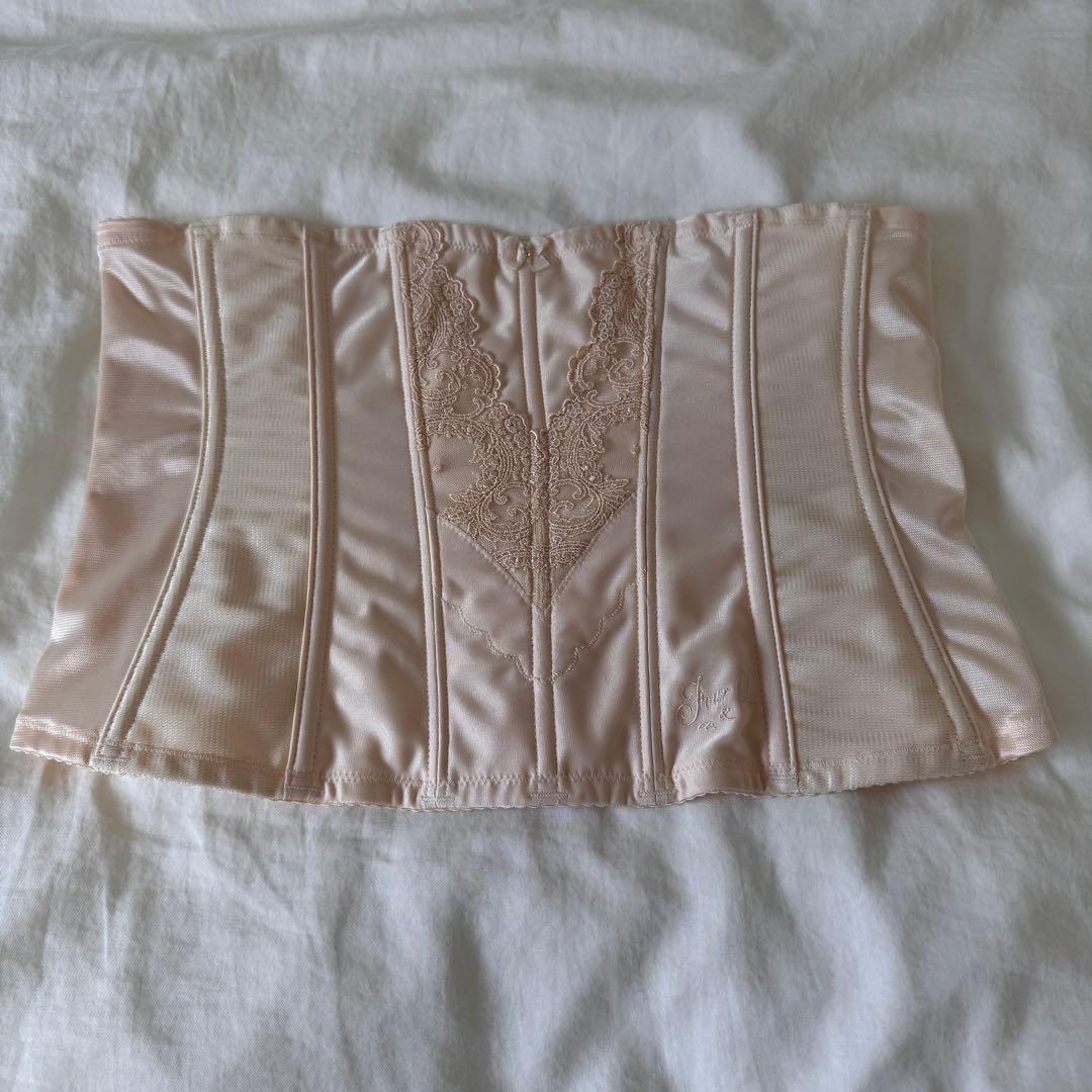 FOUR SIS ＆ CO. フォーシス アンド カンパニー　ブライダル