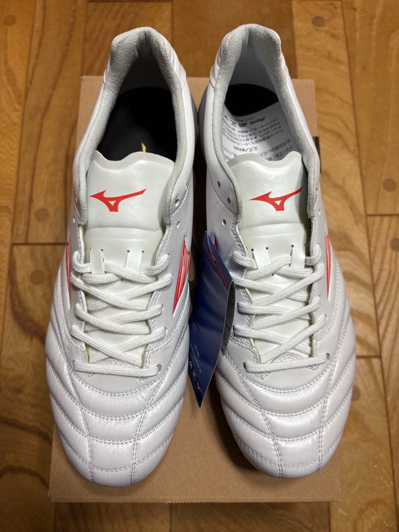 新品　超大特価　ミズノ　モナルシーダ ネオ 3 エリート　ホワイト×レッド