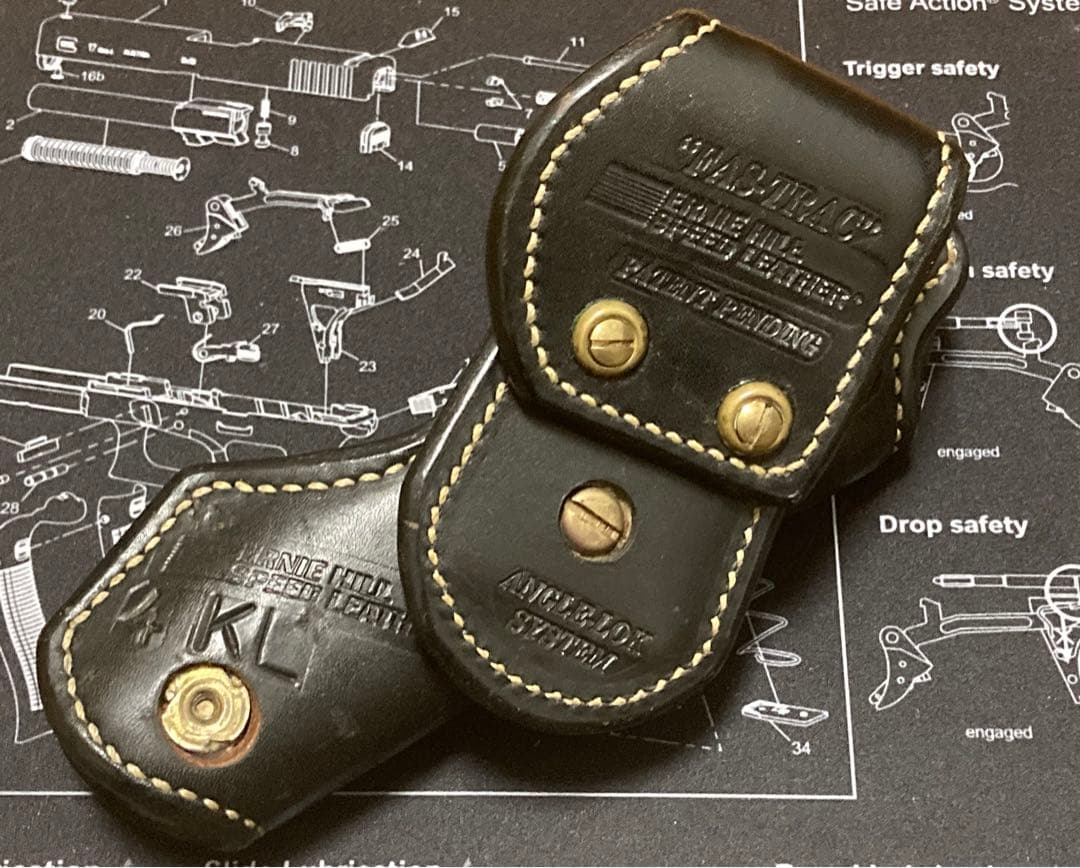 ザネ ERNIE HILL アーニーヒル 実銃用 スピード ホルスター