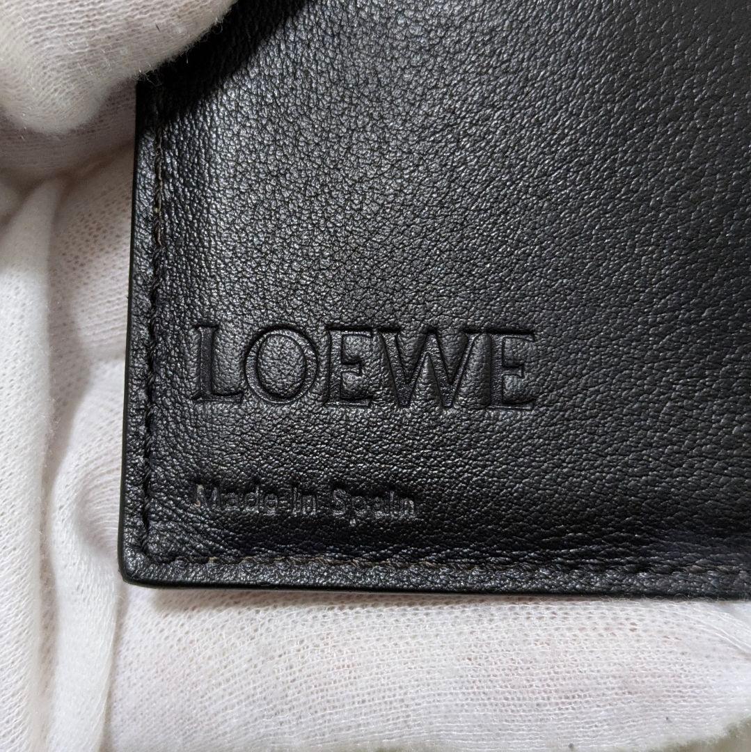 大人気✨LOEWE ロエベ　アナグラム　トライフォールドウォレット　Ｗホック