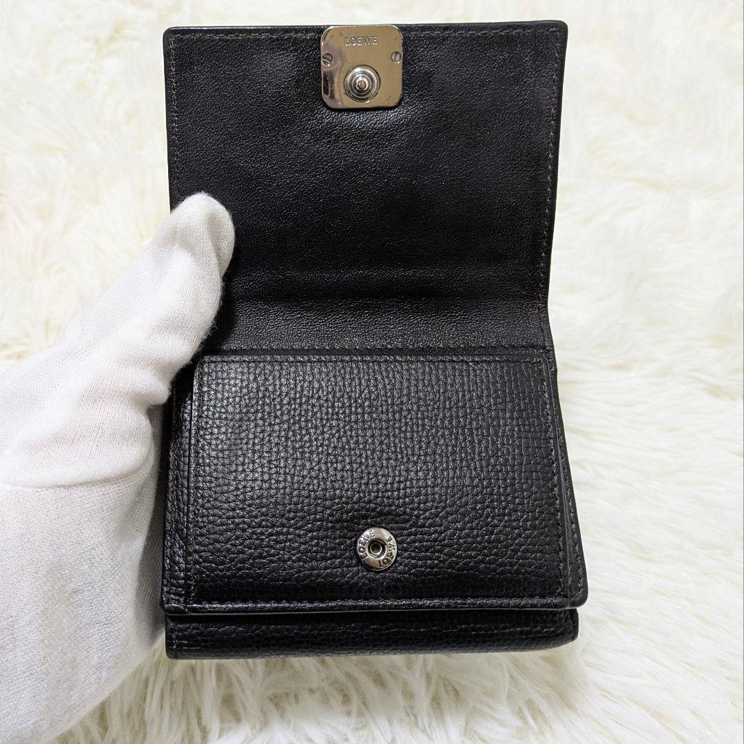 大人気✨LOEWE ロエベ　アナグラム　トライフォールドウォレット　Ｗホック