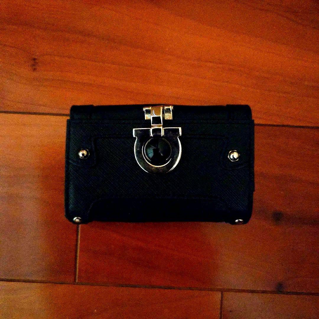 Salvatore Ferragamo ブラックキーケース 箱付き