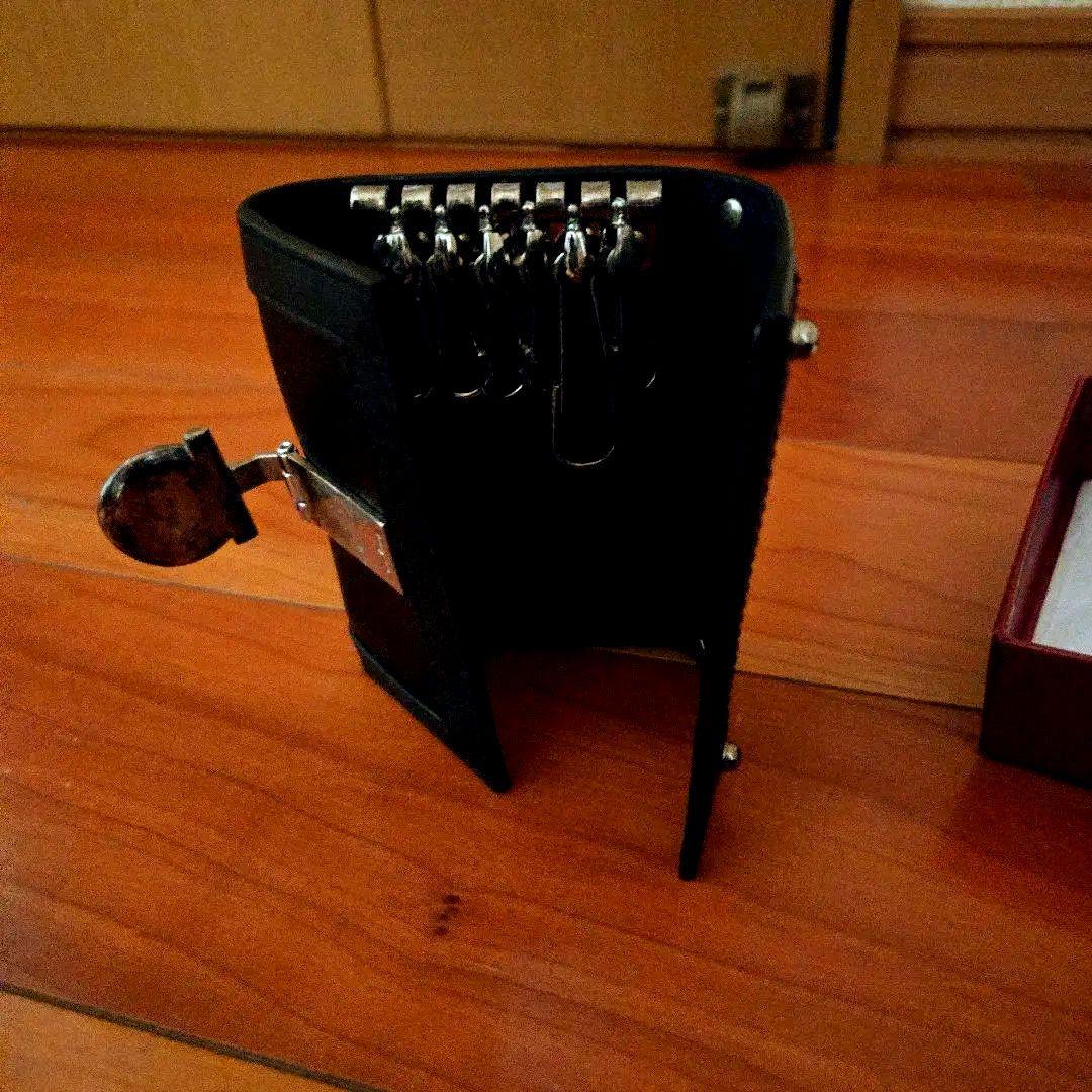 Salvatore Ferragamo ブラックキーケース 箱付き