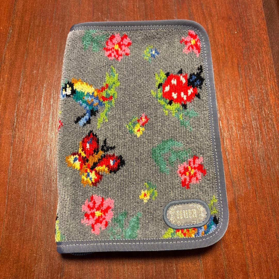 【美品】FEILER フェイラー ハイジ　グレー マルチケース 　母子手帳入れ