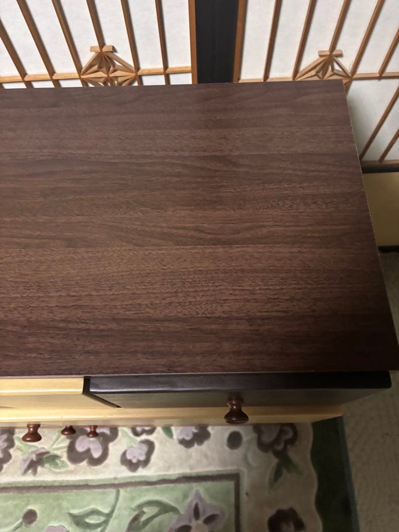 モザイク模様の天然木ローチェスト　ニトリ　クオーレ