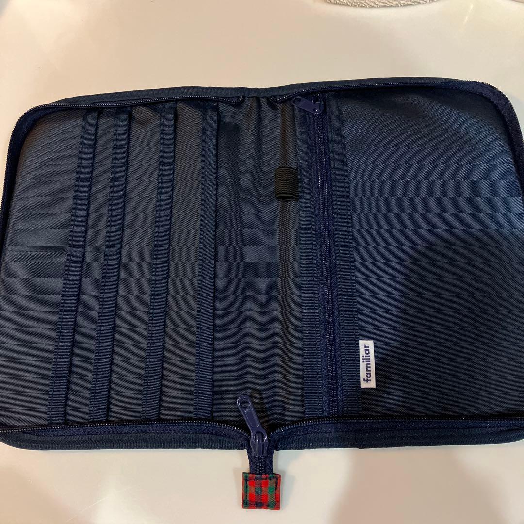 美品　ファミリア　母子手帳　ケース　マルチケース　赤　チェック　002