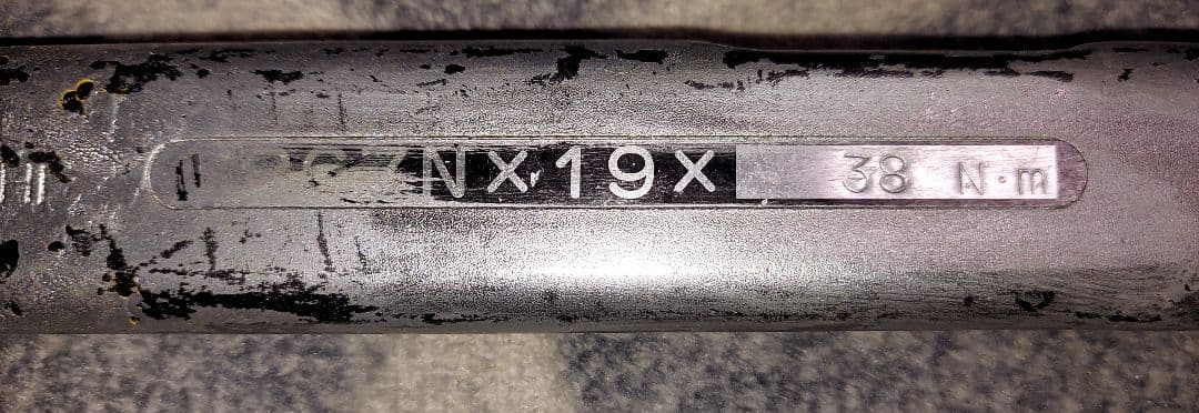 トルクレンチ38N•m（メガネ、スパナ）