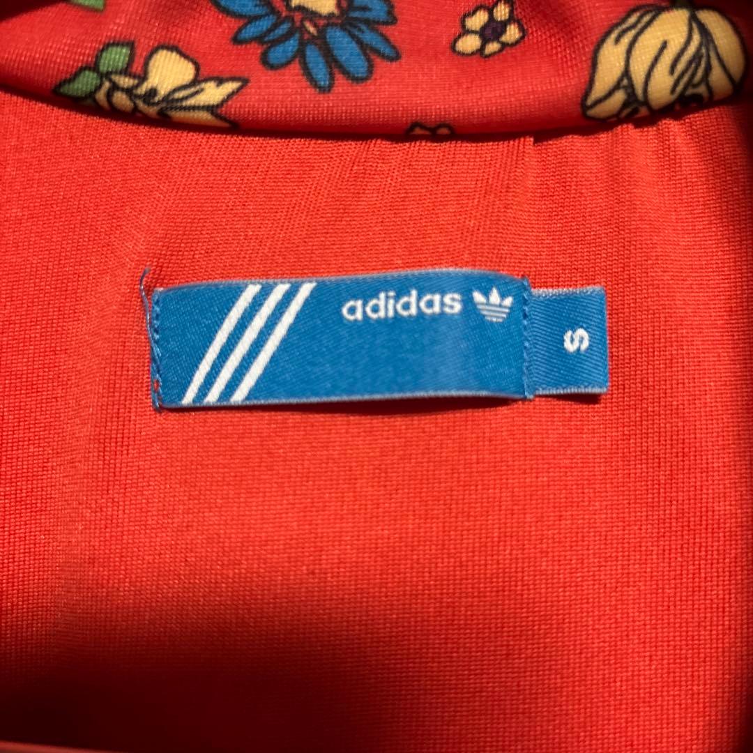 【かくかくしかじか】永野芽郁　adidas×ロデオクラウンズ 花柄ジャージ　S