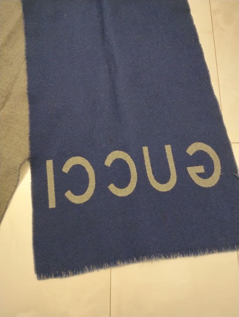 GUCCI マフラー 狼の刺繍 ネイビー/グレー