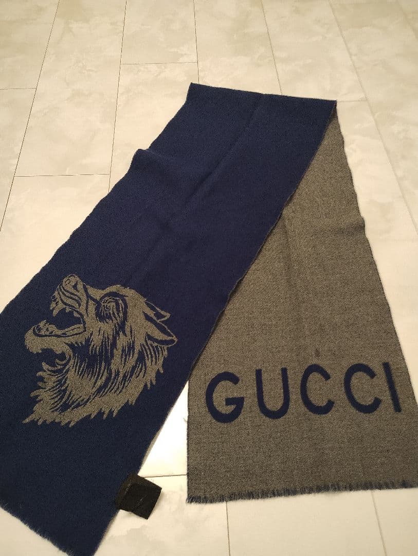 GUCCI マフラー 狼の刺繍 ネイビー/グレー