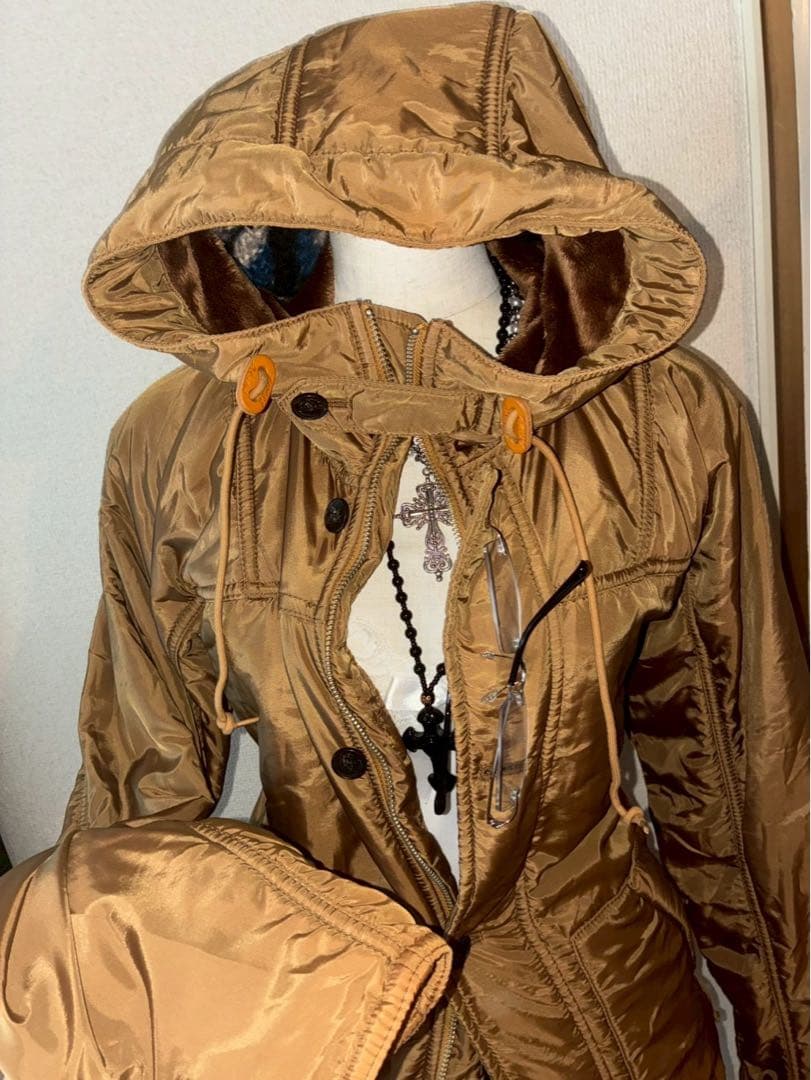 レアカラー　y2k平成ギャル00s光沢ボアシャーリングパーカー　ゴシック