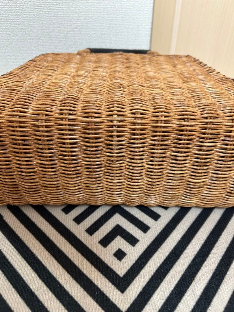 The Bagmati バグマティ　カゴバック