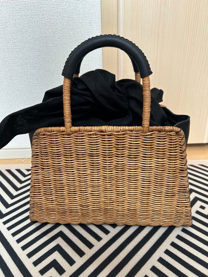 The Bagmati バグマティ　カゴバック