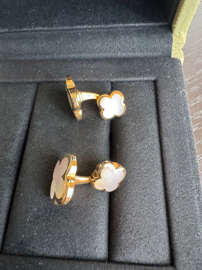 Van Cleef & Arpels アルハンブラ　カフリンクス