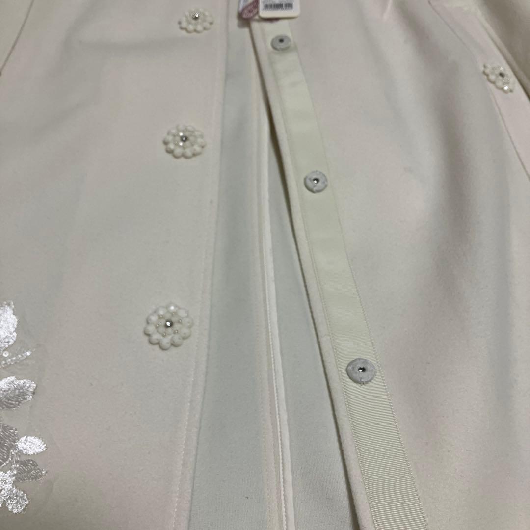 スーパービューティー☆44☆新品タグ付き　スパンコール刺繍のポンチョコート