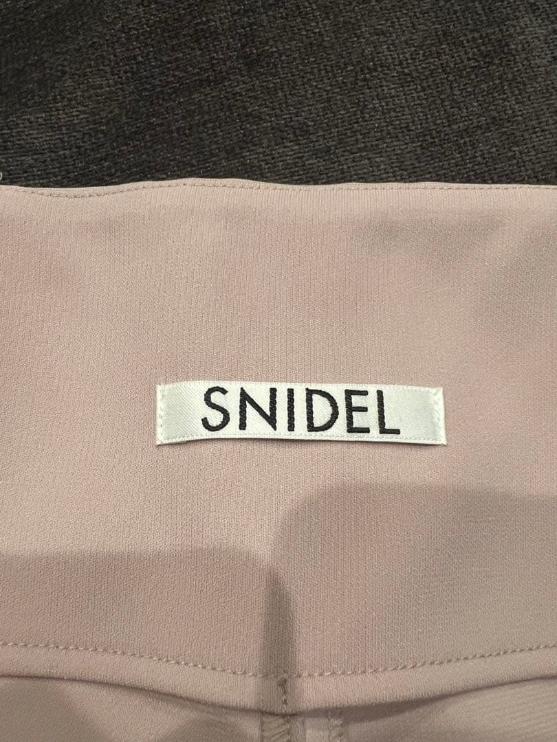 snidel ハイウエストキュロットショートパンツ PBEG