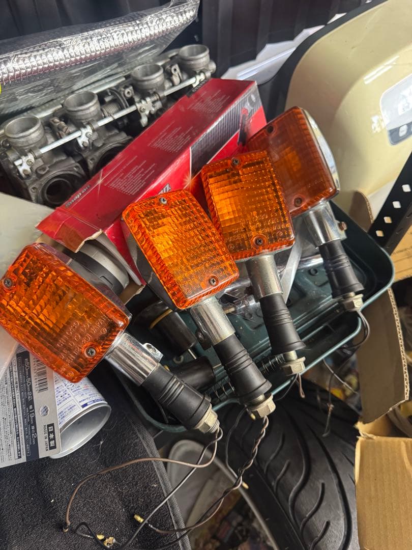 ゼファー　沖縄仕様　YSPからー　外装一式