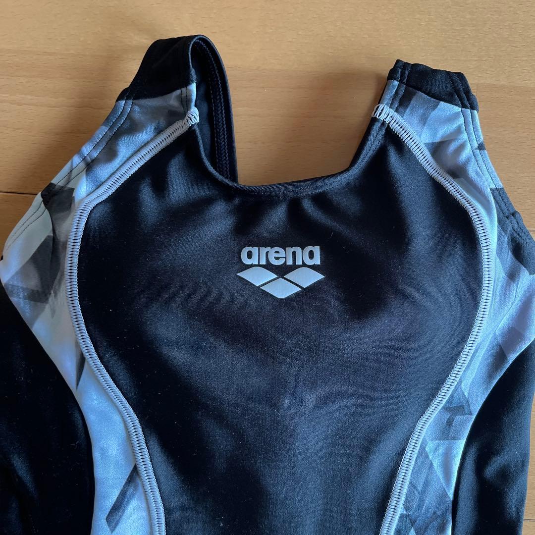 新品タグ付　arena アリーナ フィットネス　ワンピース水着　 M パッド付き
