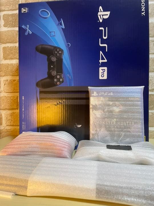 PS4Pro ジェット・ブラック 1TB CUH-7200