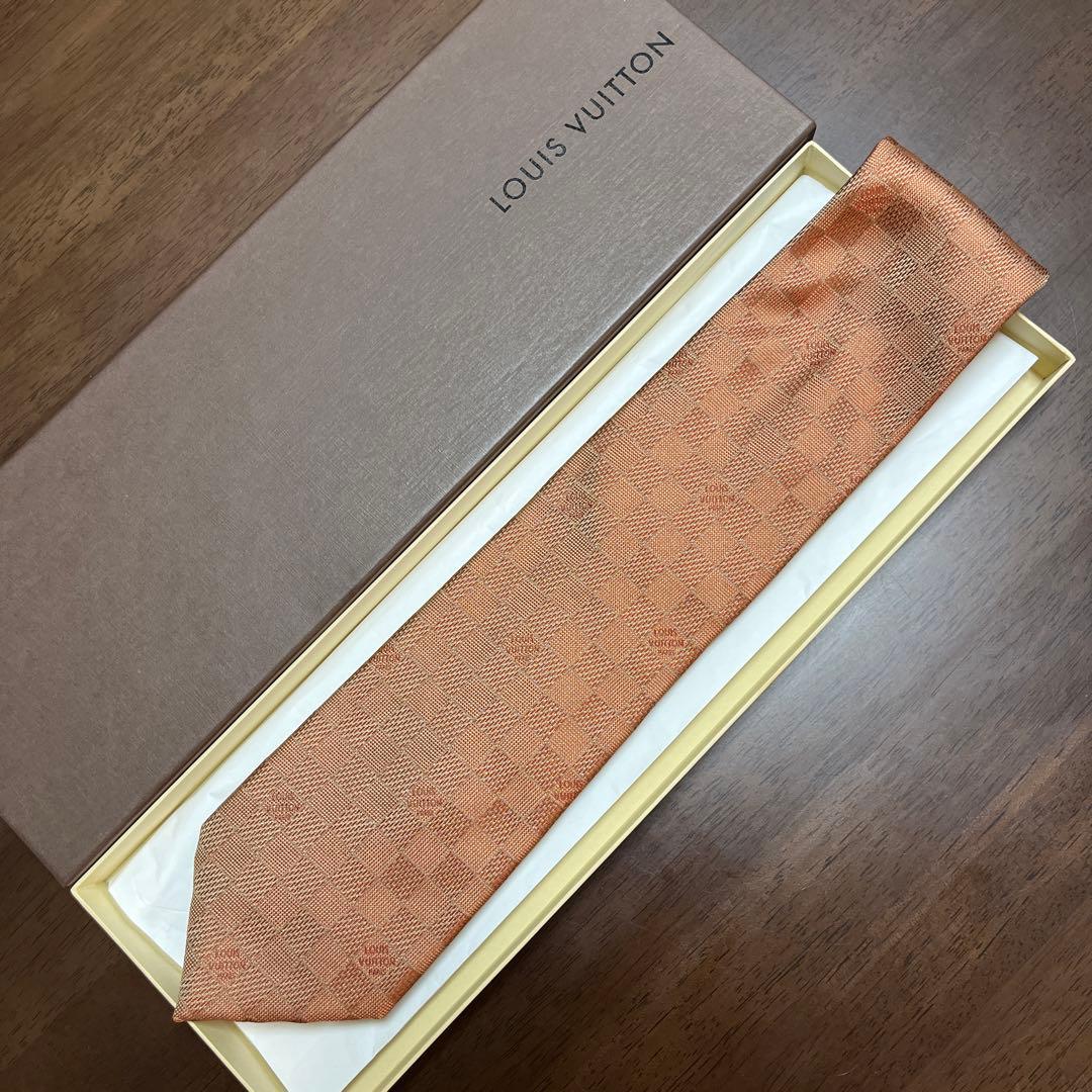 美品　LVルイヴィトン　ネクタイ　オレンジ　ダミエ柄　シルクジャガード